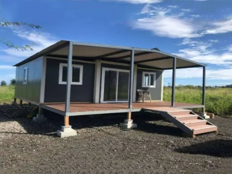 Roof-Integrated Expandable Container House - chayohouse